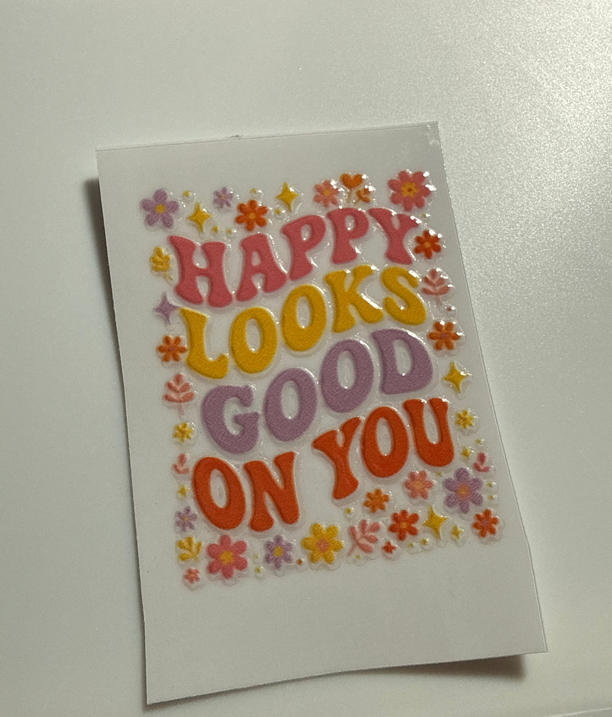 HK0009-Happy looks good on you